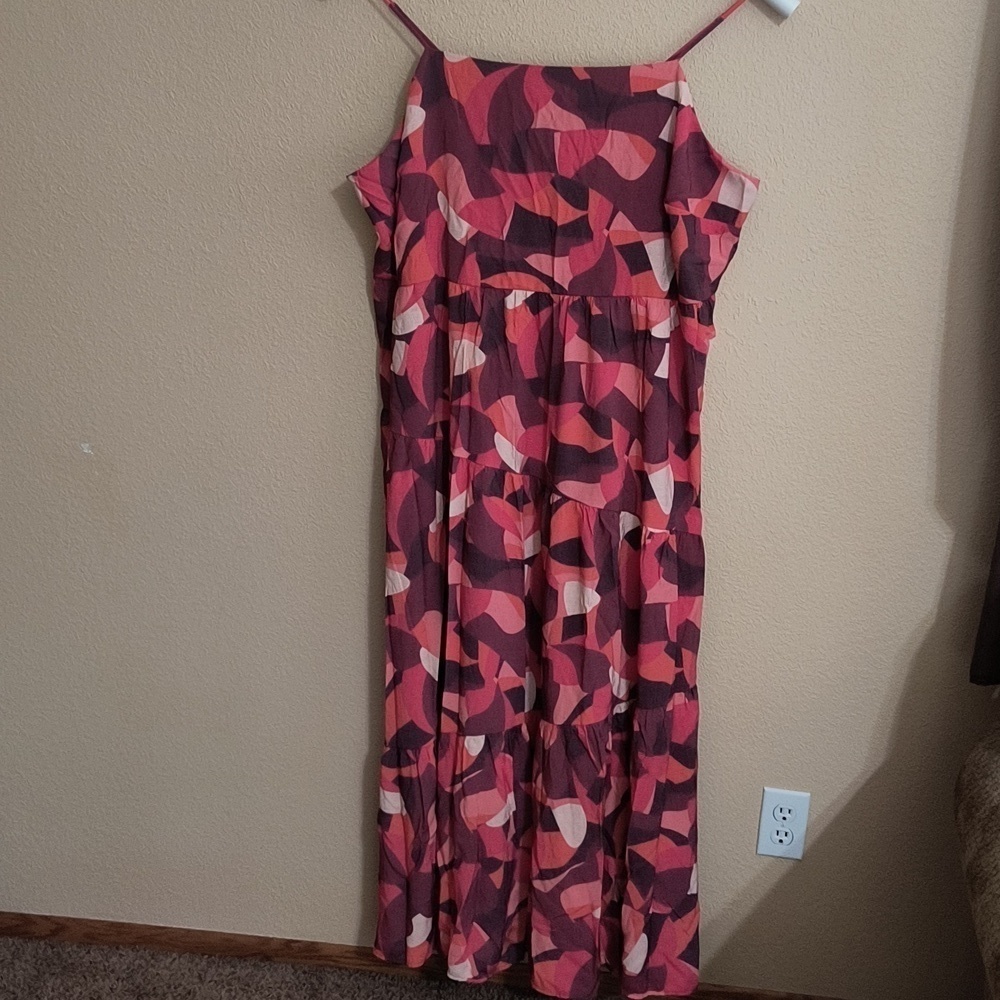Nine West Women's Abstract Tiered Sleeveless Maxi Dress Size 3X